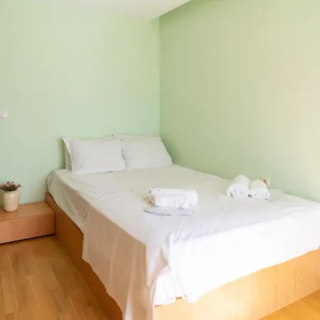 Flat With Monster Living Apartament Varna