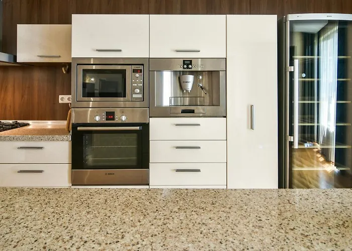 Flat With Monster Living Варна