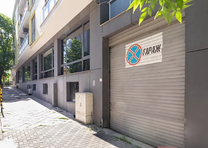 Апартаменты Flat With Monster Living *